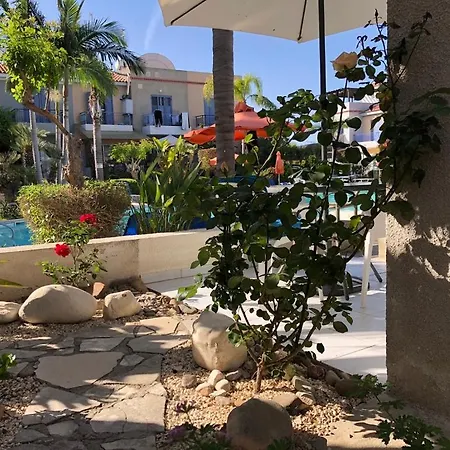 Town House, Ilios Ii, Kato * פאפוס